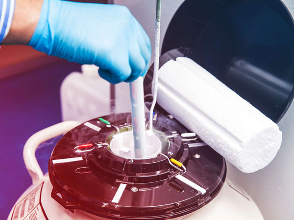 ultra-low-temperature-monitoring-for-liquid-nitrogen-storage-of-ivf-embryos1.jpg