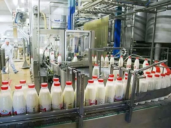 temperature-and-humidity-monitoring-in-the-dairy-product-production-line1.jpg