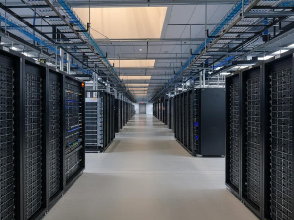 smart-environmental-recorder-for-modern-server-rooms1.jpg